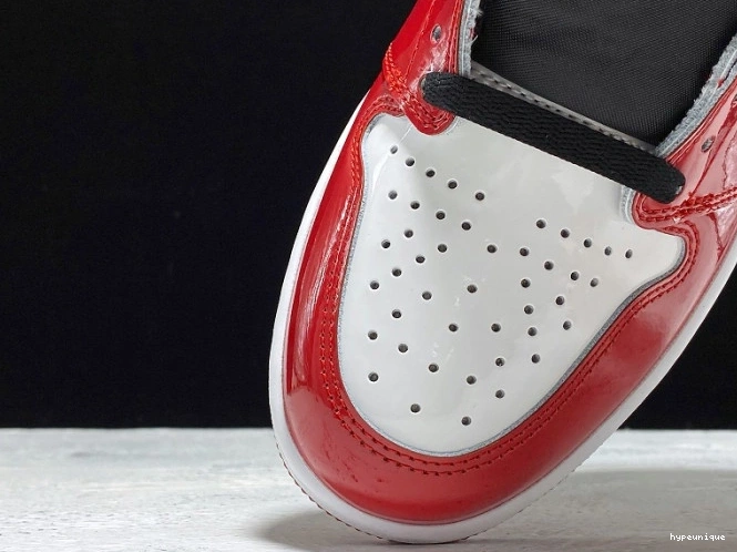 HYPE OG Retro CK5666-100 High 1 Air Fearless Jordan 0629